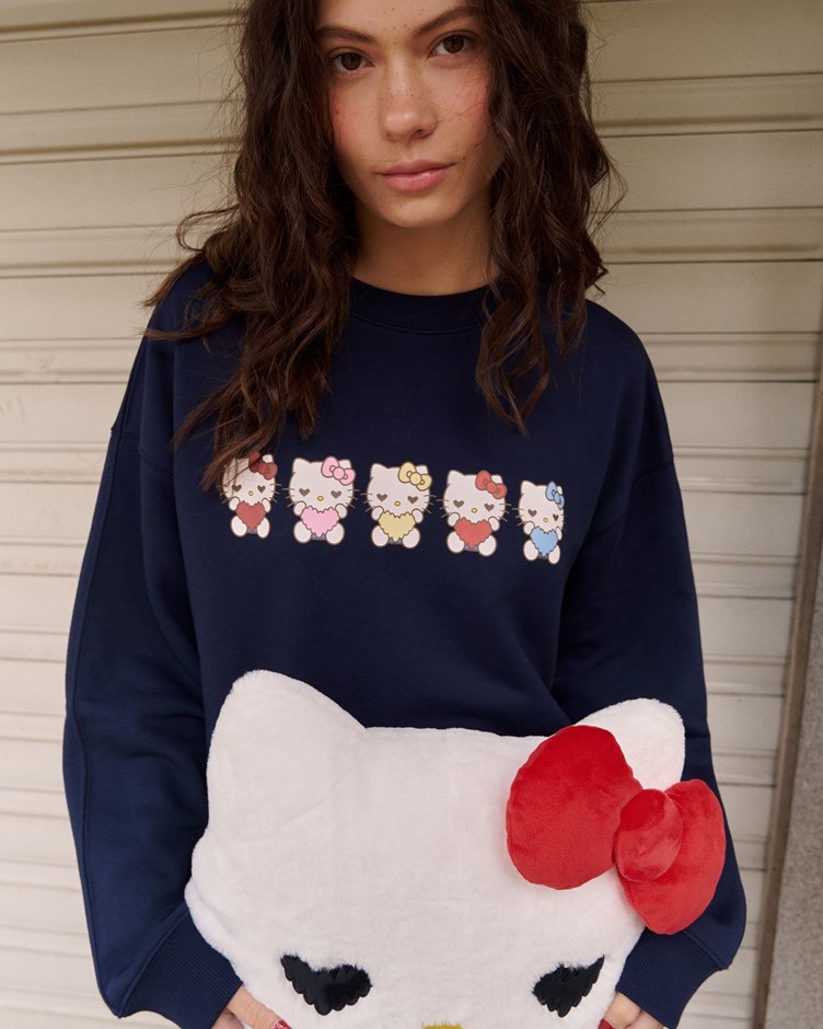 HELLO KITTY 愛心人物們大學TEE