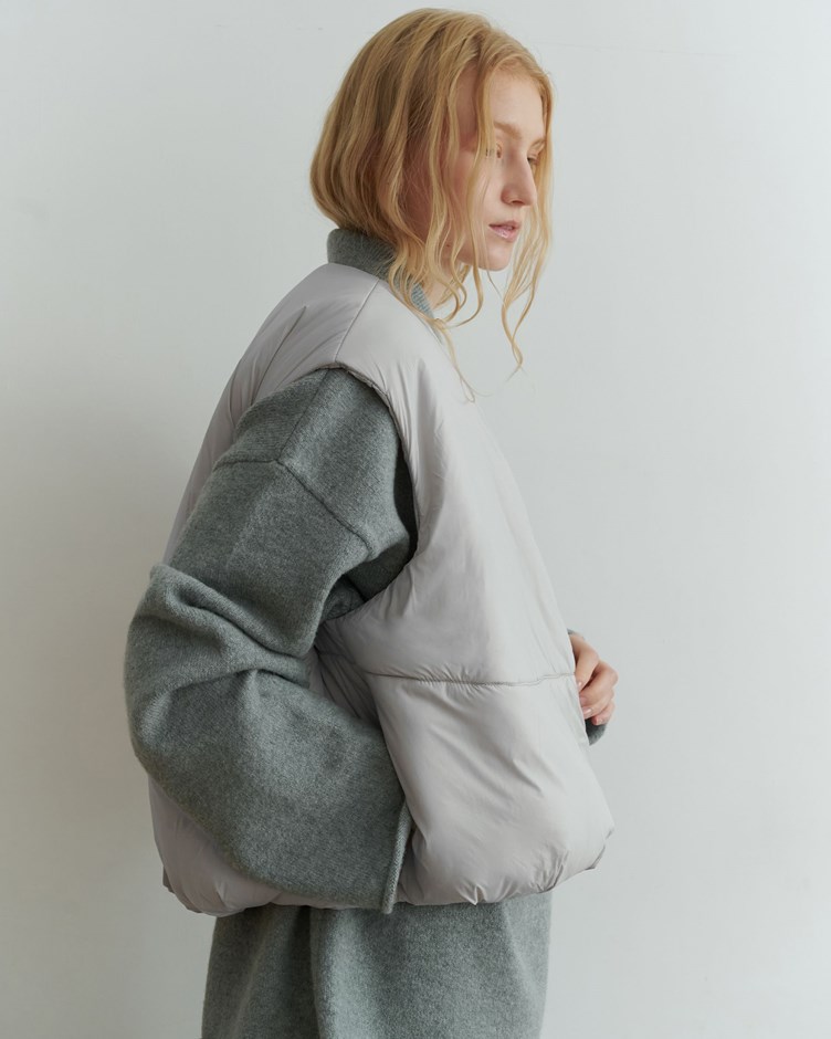 輕量花苞感鋪棉背心外套