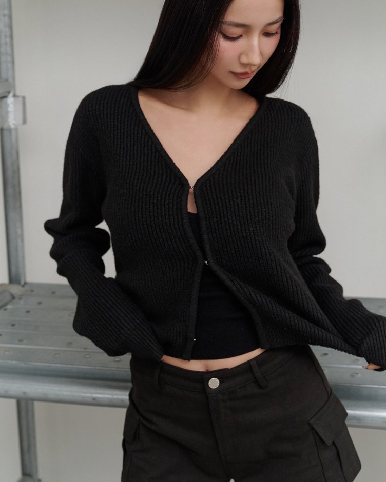 mi磨毛感鉤釦針織上衣