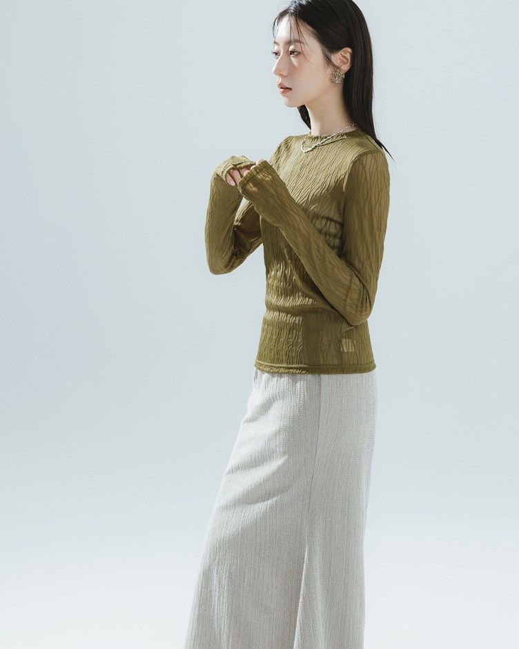 日系凸線條微高領長袖套指上衣