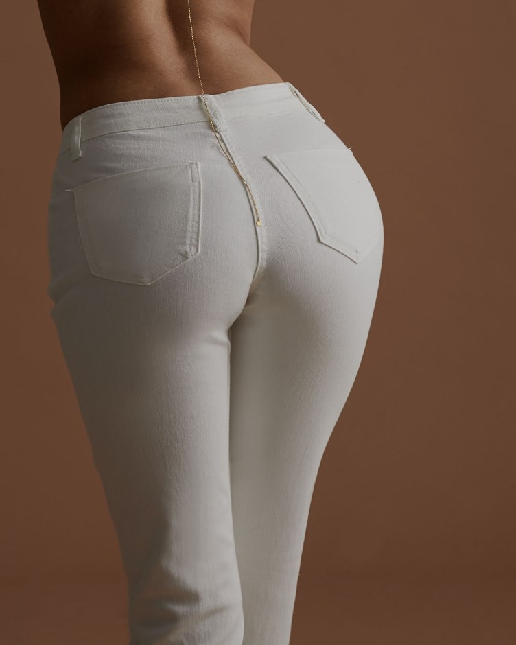 Straight-Leg Jeans in White