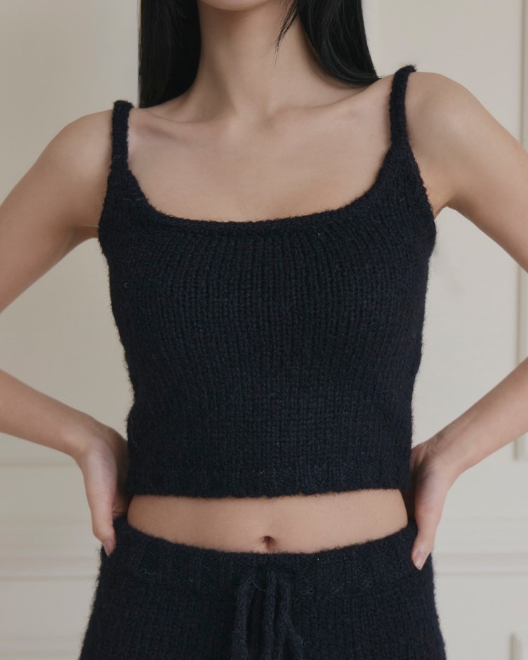 慵懶毛茸針織背心