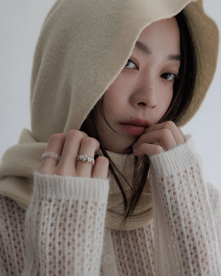 簡約羊毛連帽圍巾