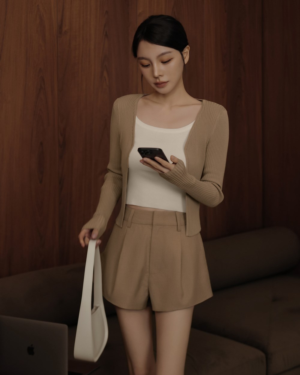 V領鉤釦針織開衫