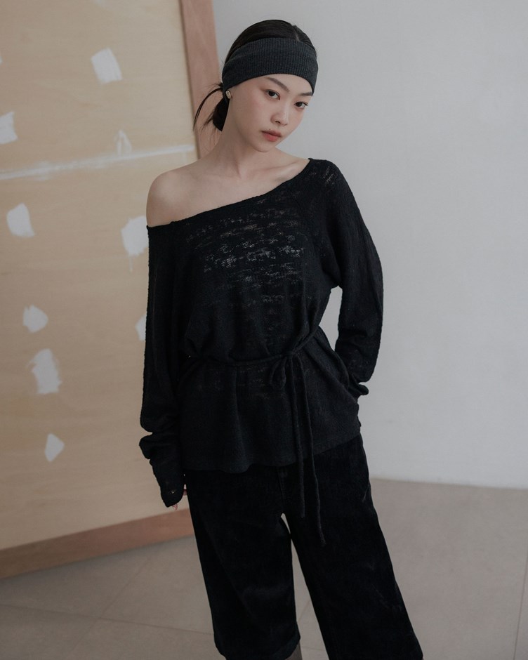 雪花感網格織紋斜肩上衣(附綁帶)