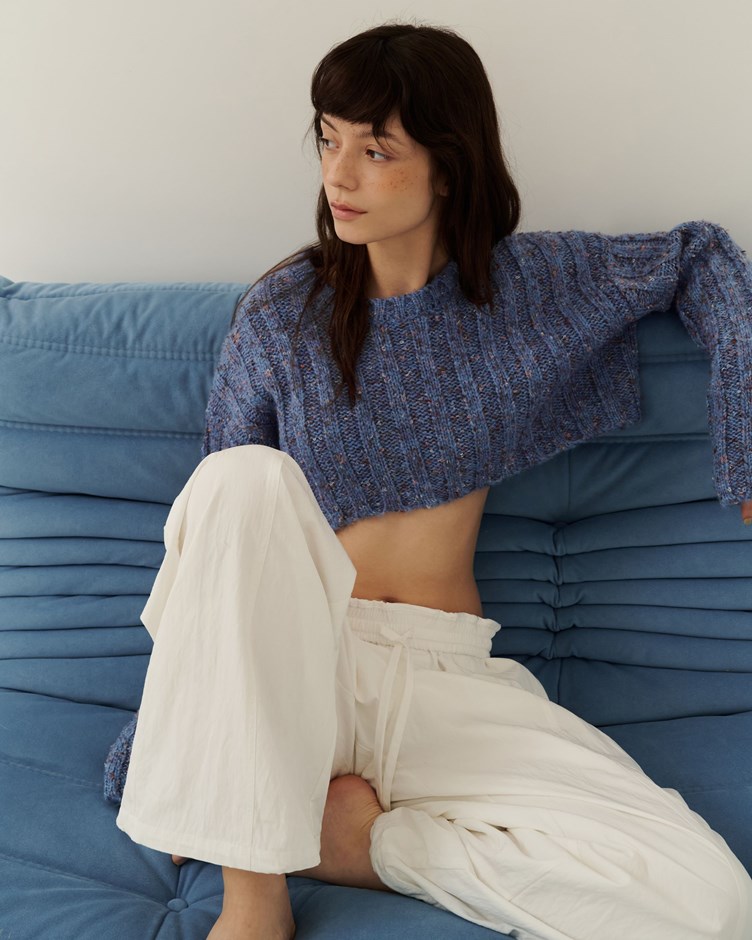 粗針花紗坑紋針織毛衣