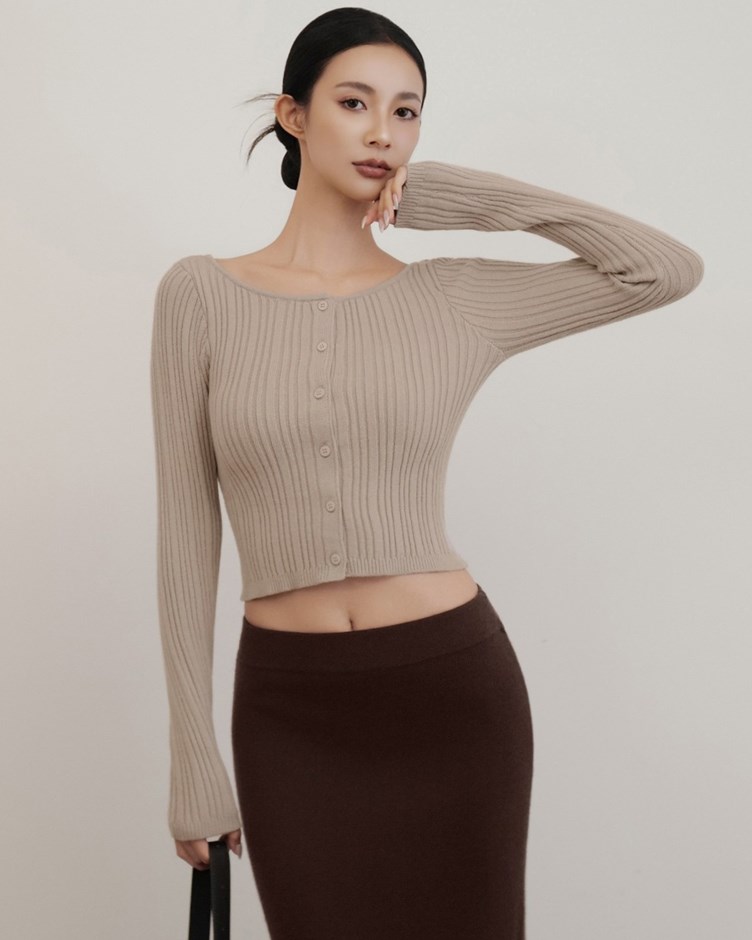 寬領坑條針織開衫