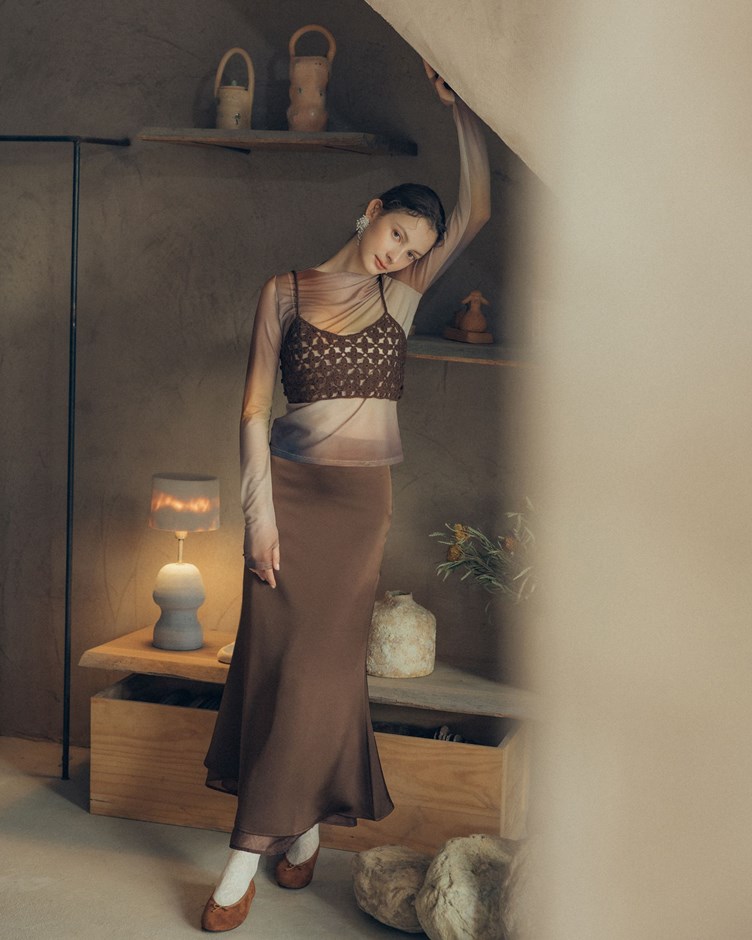 拼紗層次緞面魚尾裙