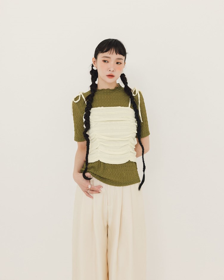 紋理感雙抓皺細肩背心