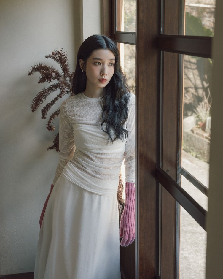 細格小花抓皺上衣