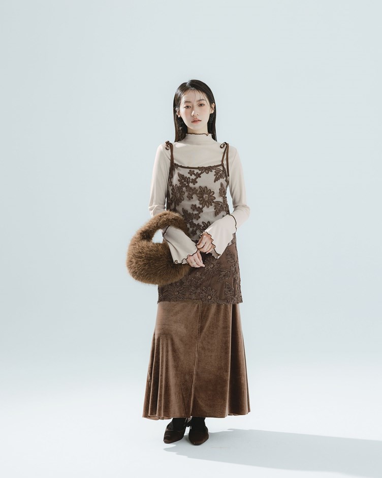 簍空花朵外罩洋裝