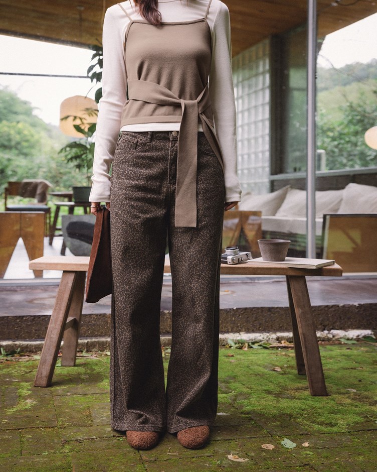 修身豹紋直筒長褲