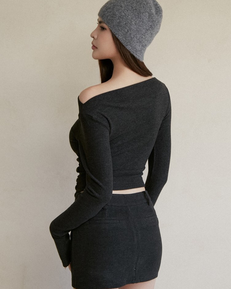 磨毛蓄熱斜肩長袖上衣