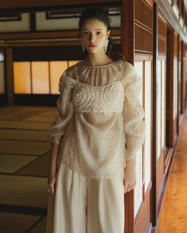 毛毛花邊短版外罩背心