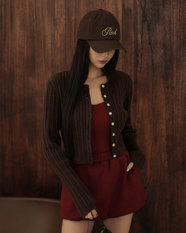 圓領麻花排釦開衫