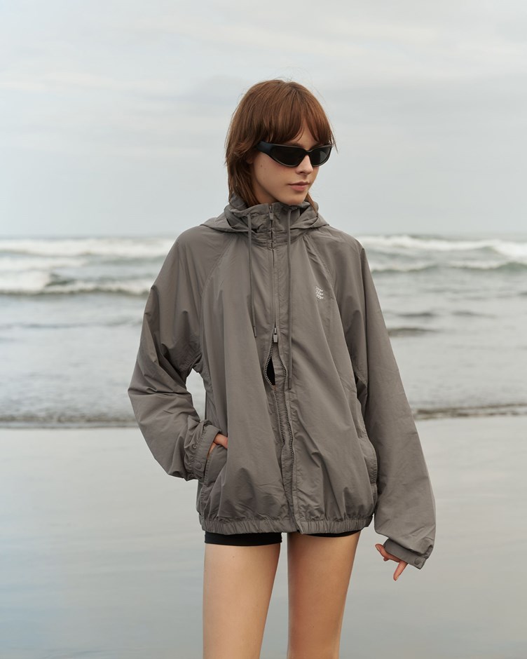 品牌LOGO抗UV輕量防曬外套(unisex)