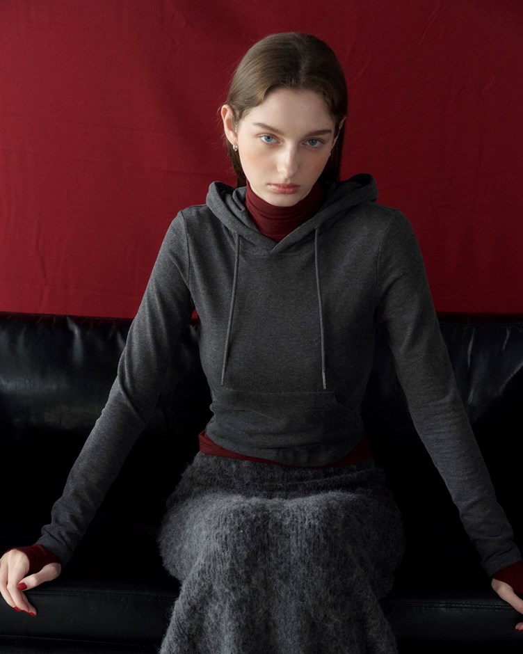 親膚磨毛感抽繩連帽上衣