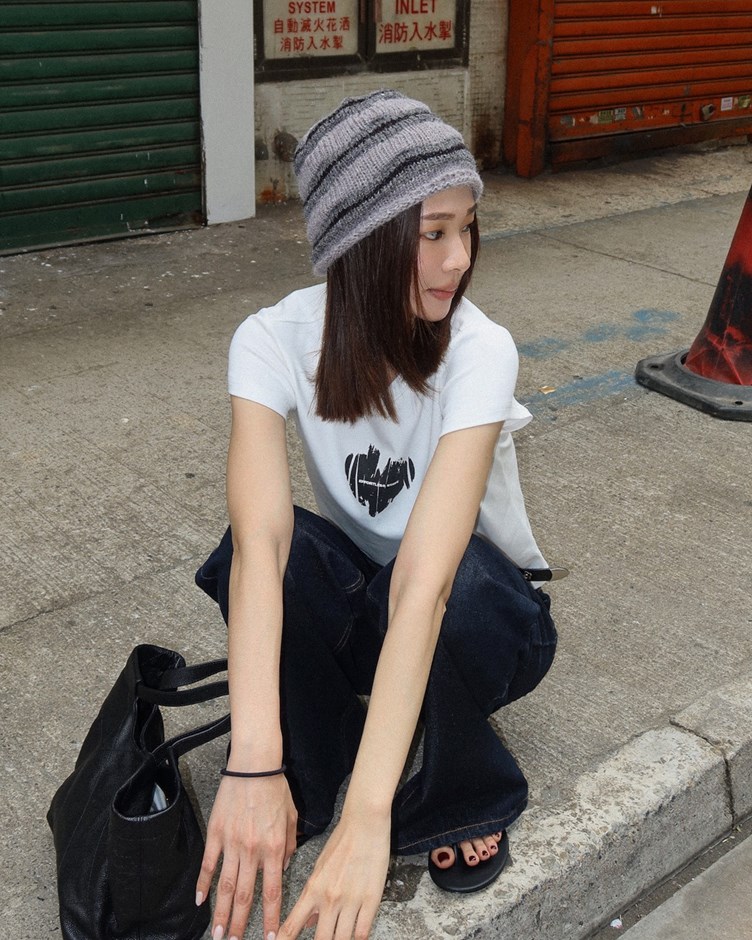 暖霧條紋羊駝毛針織帽