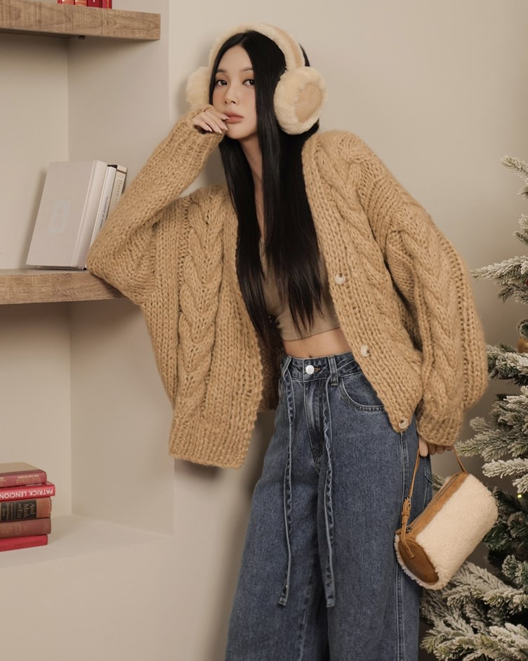 麻花粗針開釦外套