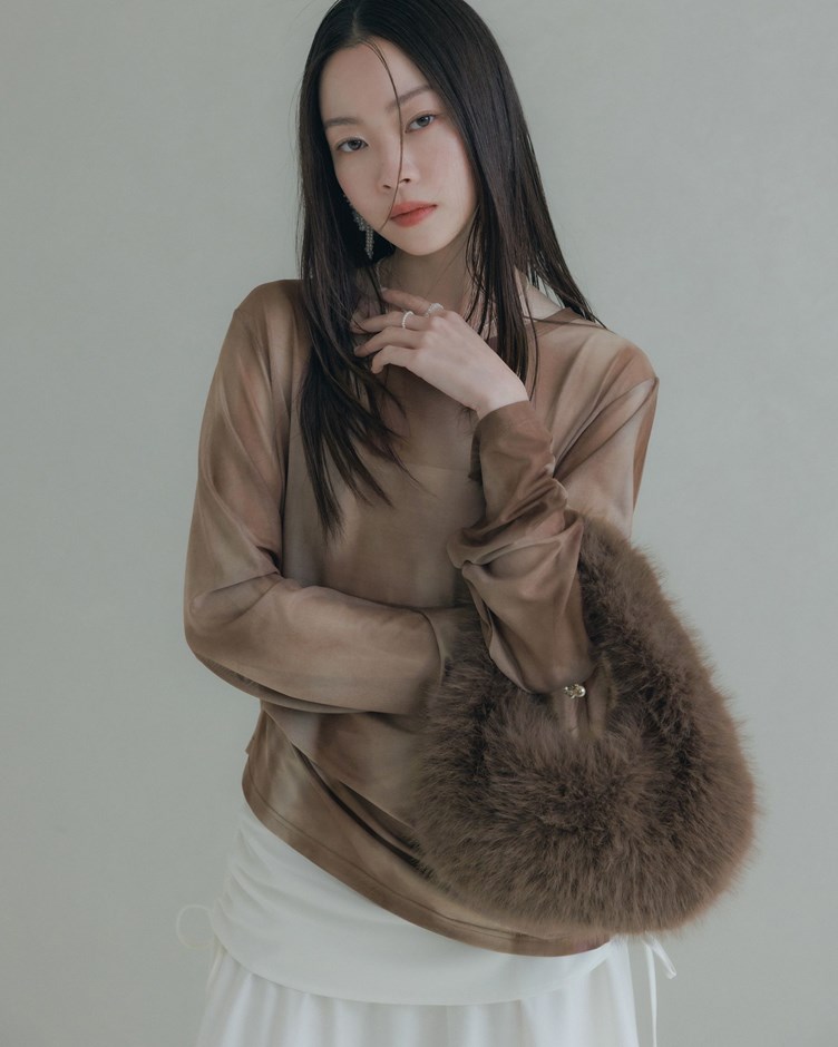 暈染寬鬆透肌長袖上衣