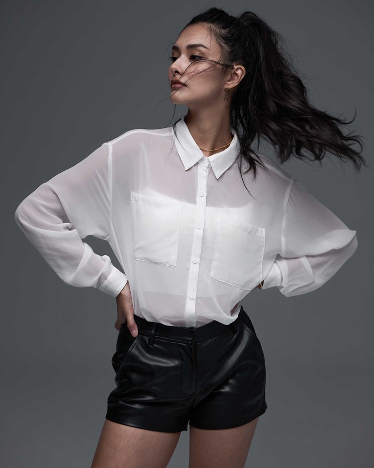 質感透視｜法式雙口袋慵懶雪紡襯衫