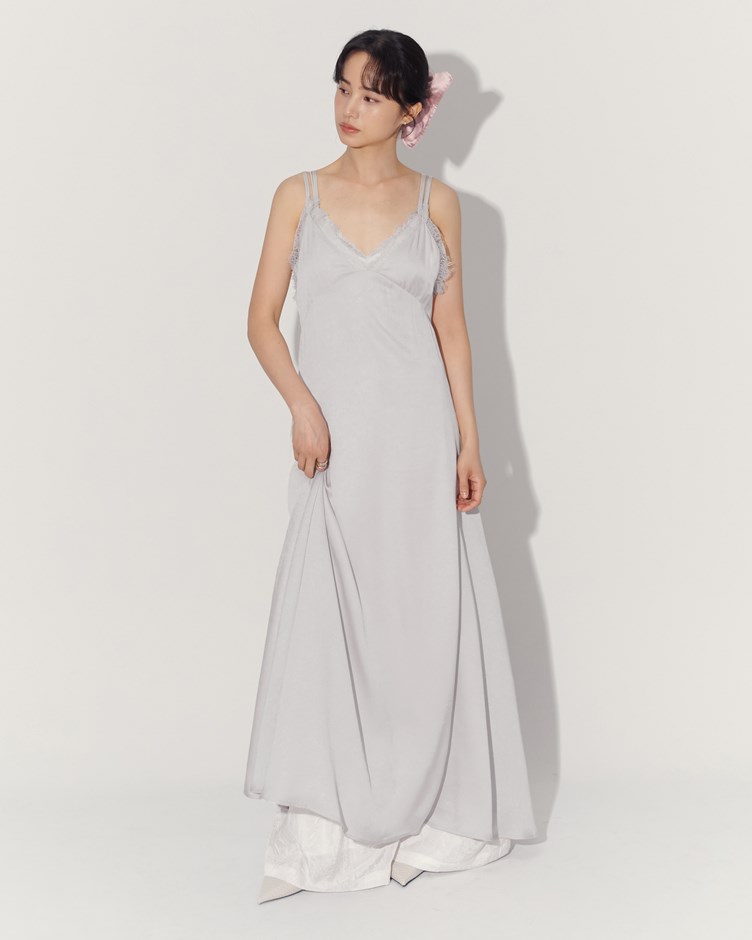 蕾絲層次美背洋裝