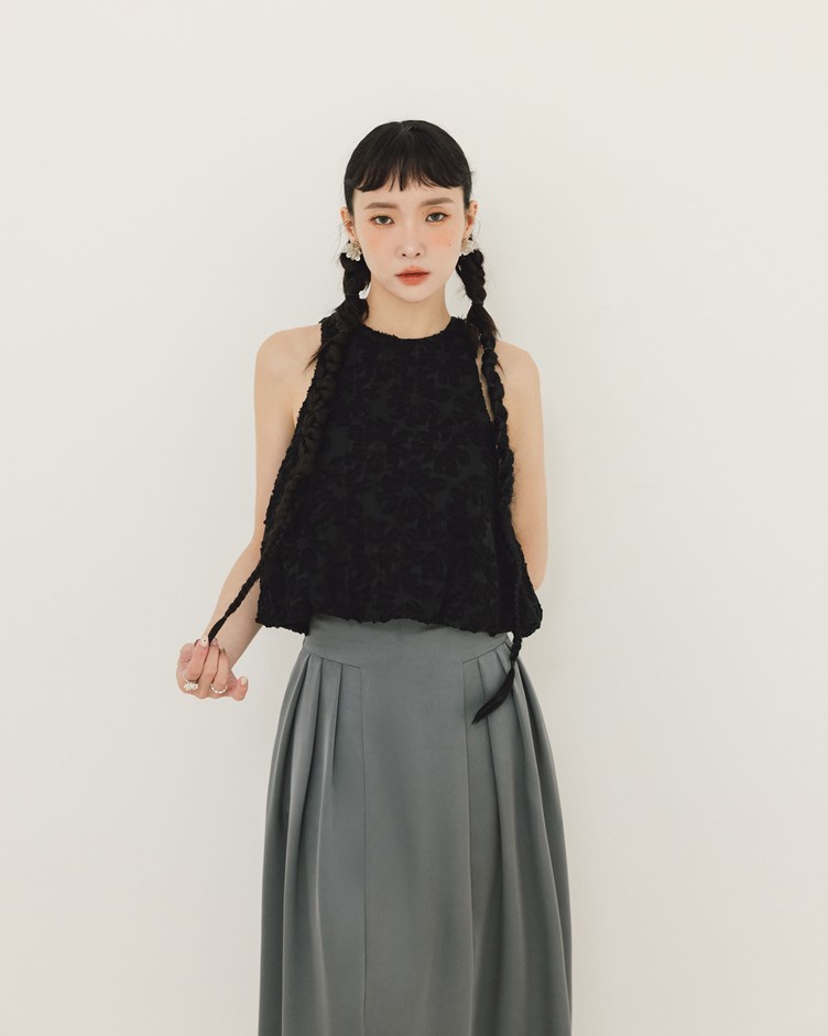 削肩立體毛邊花花氣球上衣