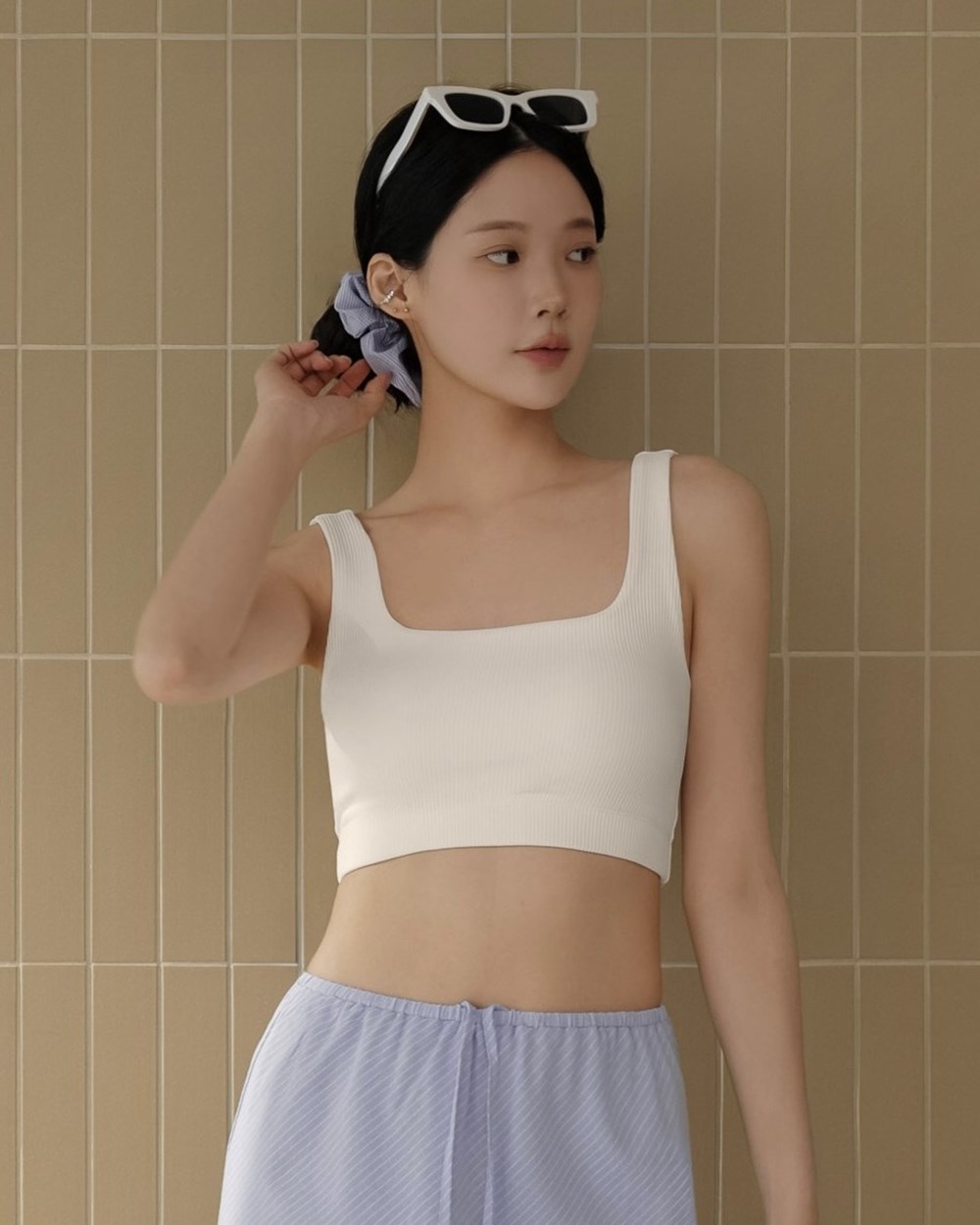 方領坑條SWIM BRATOP
