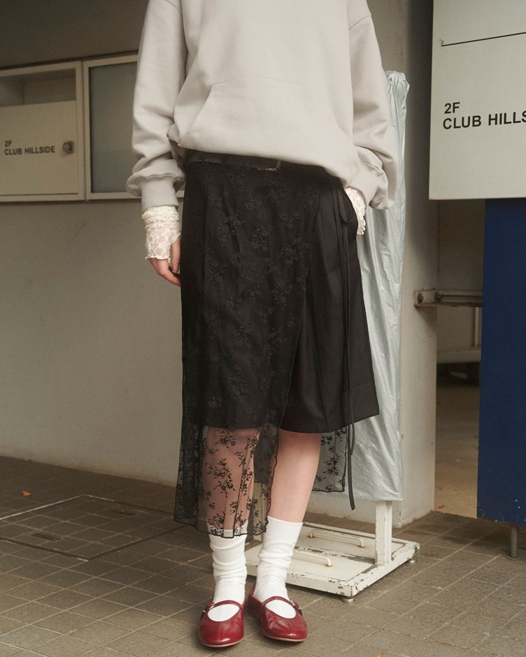 透肌感綁帶蕾絲緹花襯裙