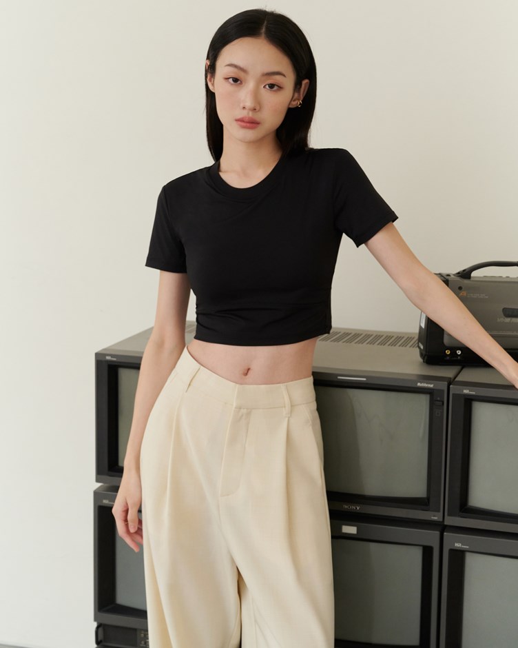 牛奶絲修身剪接短袖 bra top