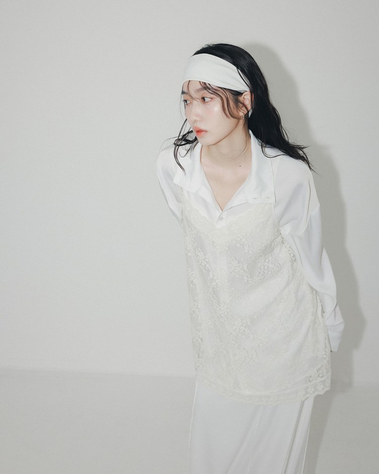 刺繡花花蕾絲透肌背心 (購買此款 整單再88折)