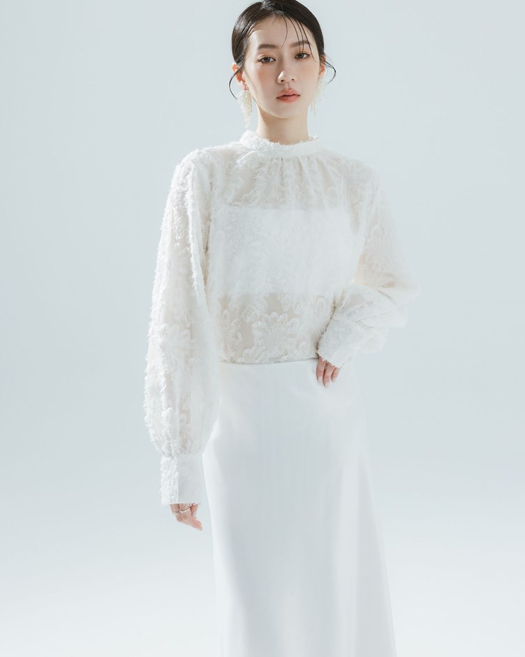 日系緹花小立領長袖上衣