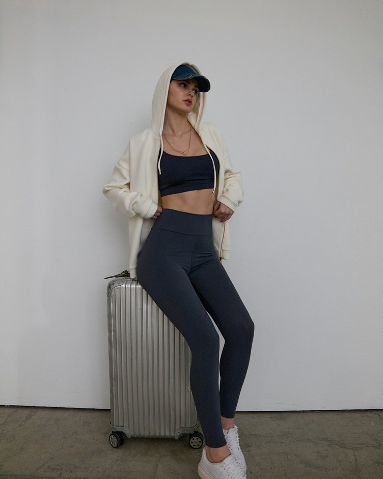 人造絲裸感｜流線顯瘦緊身褲