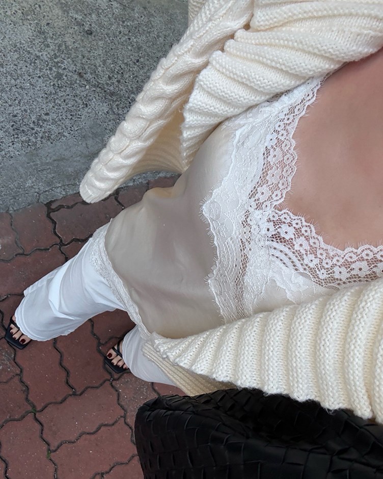 緞面蕾絲細肩帶背心