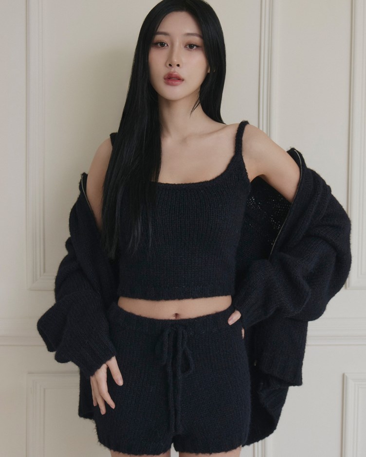 慵懶毛茸針織短褲