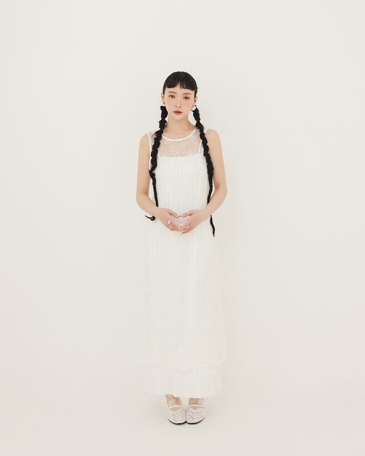 立體花朵細閃亮片透肌背心洋裝