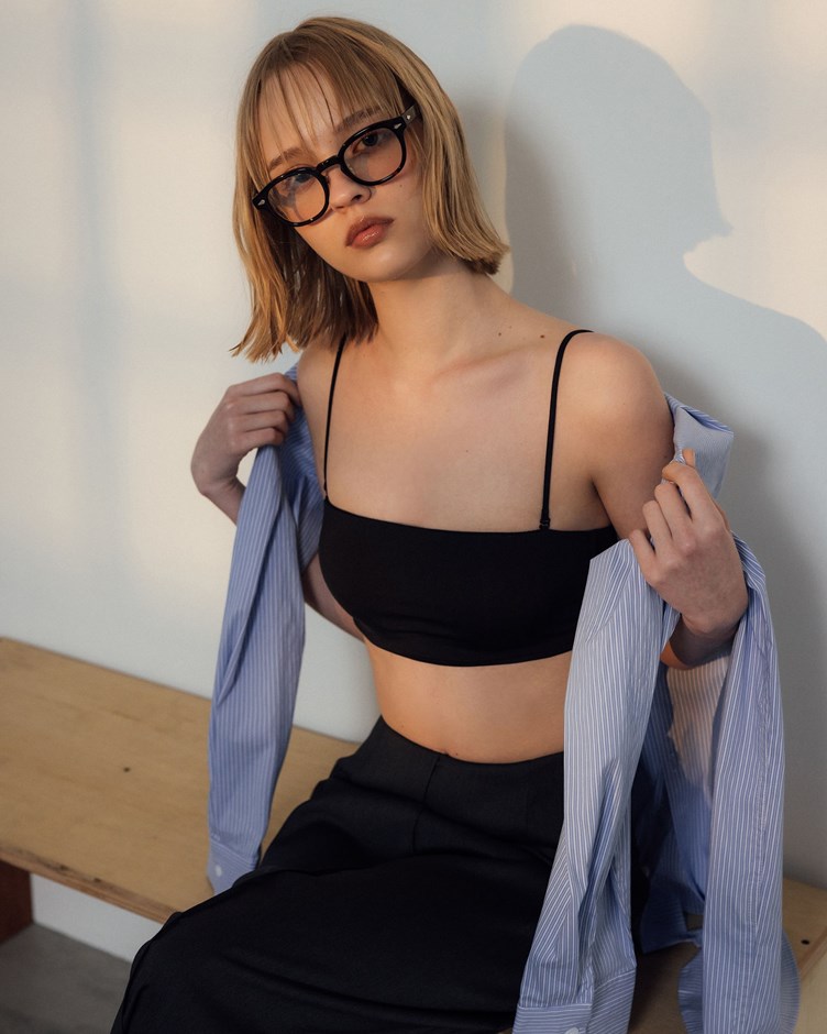 MIT 冰彈細肩平口可拆式BRA TOP