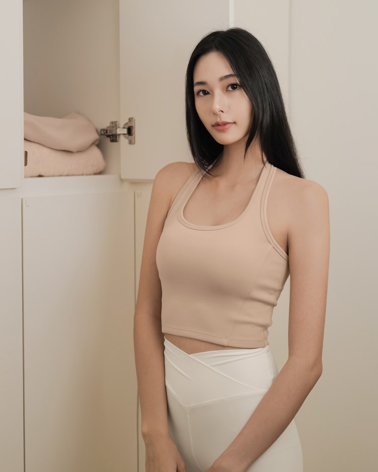 繞脖削肩彈力BRATOP