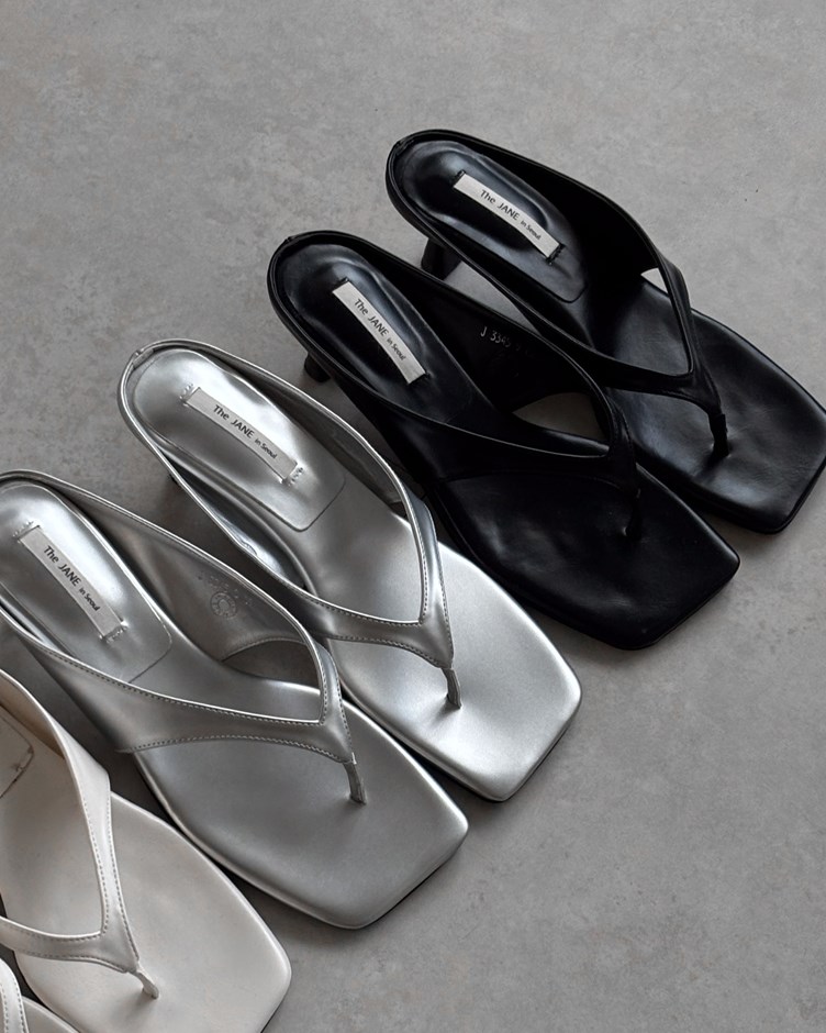 極簡方頭夾腳低跟涼鞋