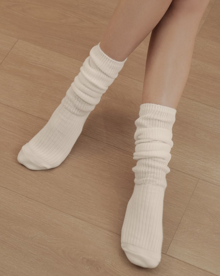 粗針長筒堆堆襪