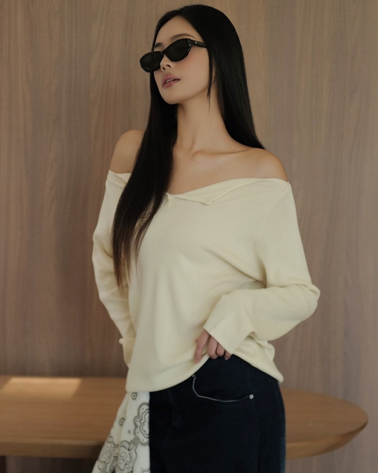 翻領開釦冰絲長袖上衣