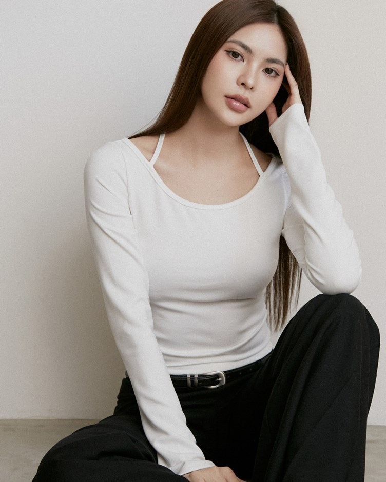 空氣感羊毛綁帶長袖上衣