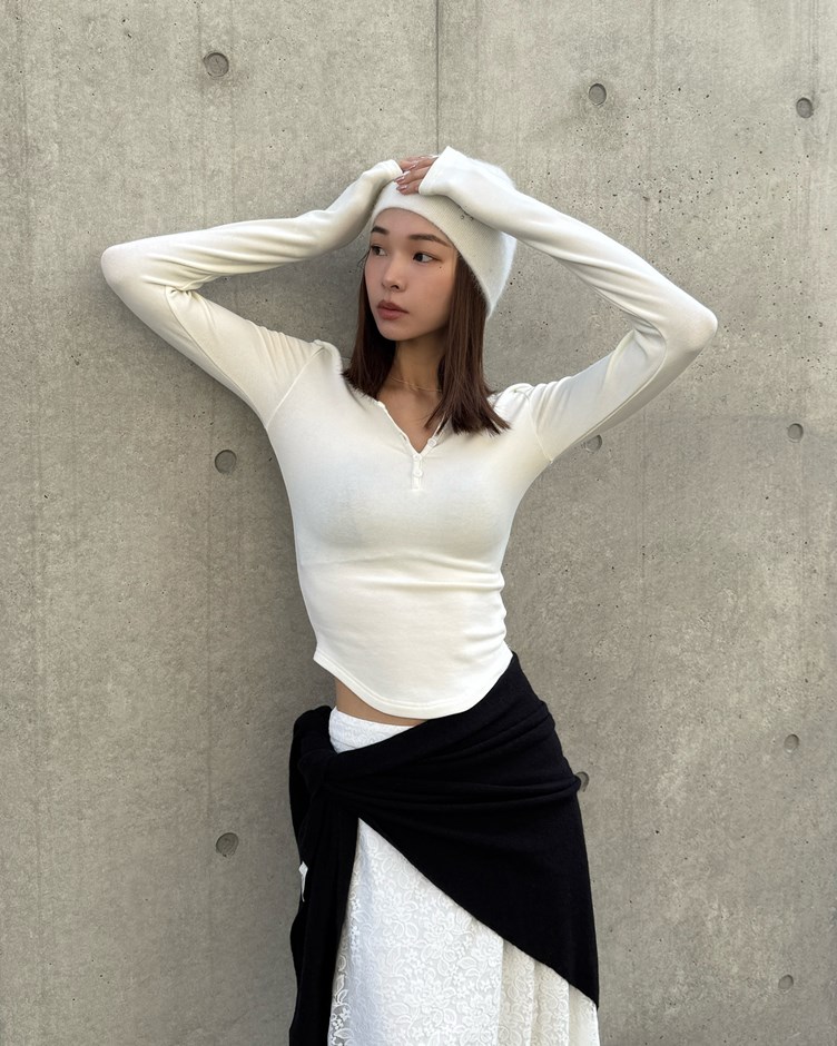 慕斯羊毛排扣上衣