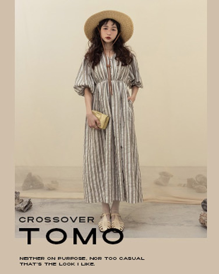 Tomo-復古直紋V領排釦澎袖洋裝