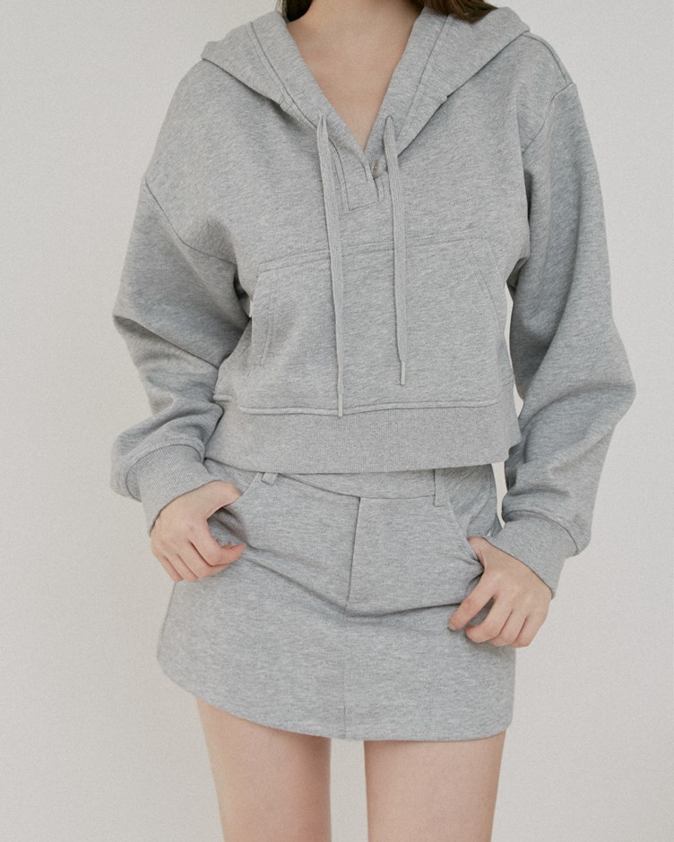 短版連帽開釦衛衣