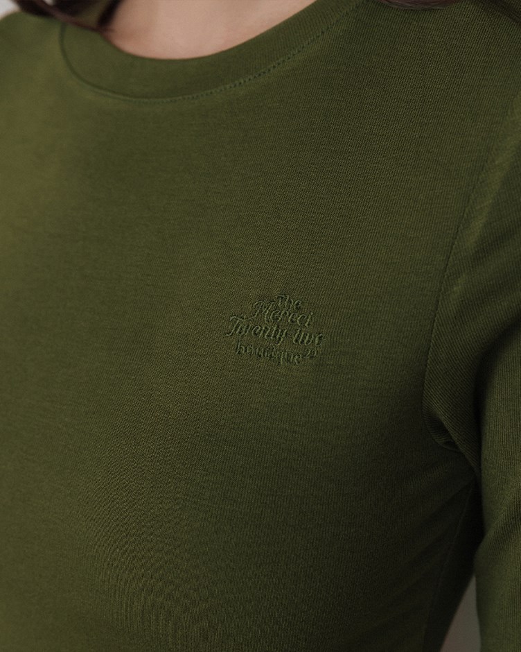 圓領短版LOGO長袖(22)