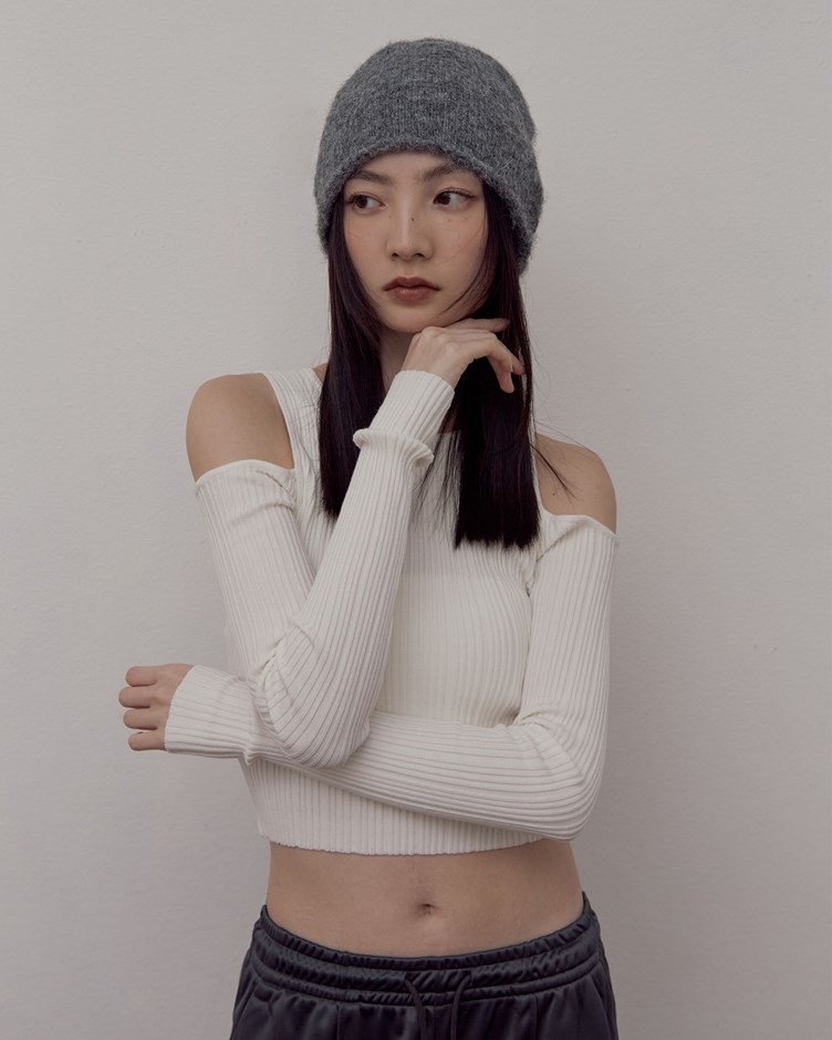 挖肩小辣感針織上衣