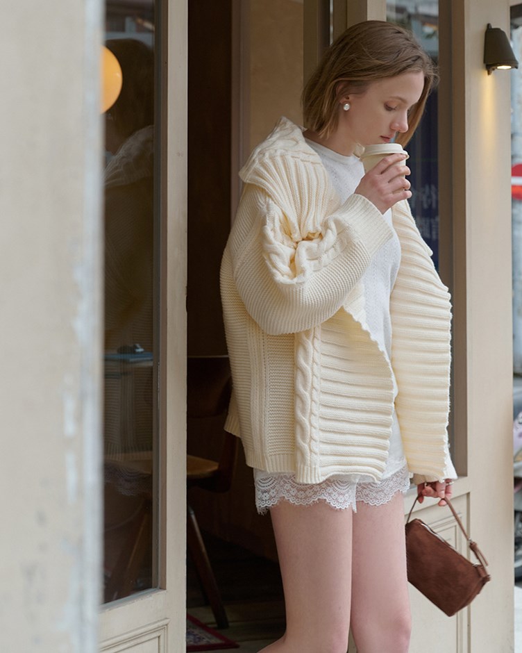 大翻領麻花針織外套