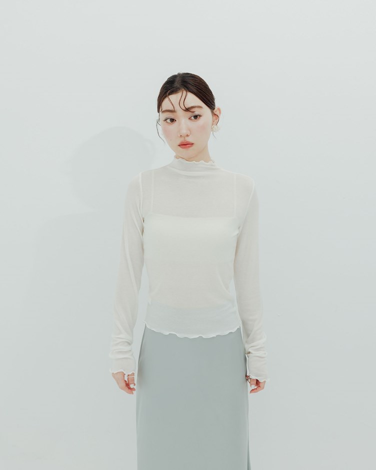 極彈天絲捲捲收邊上衣