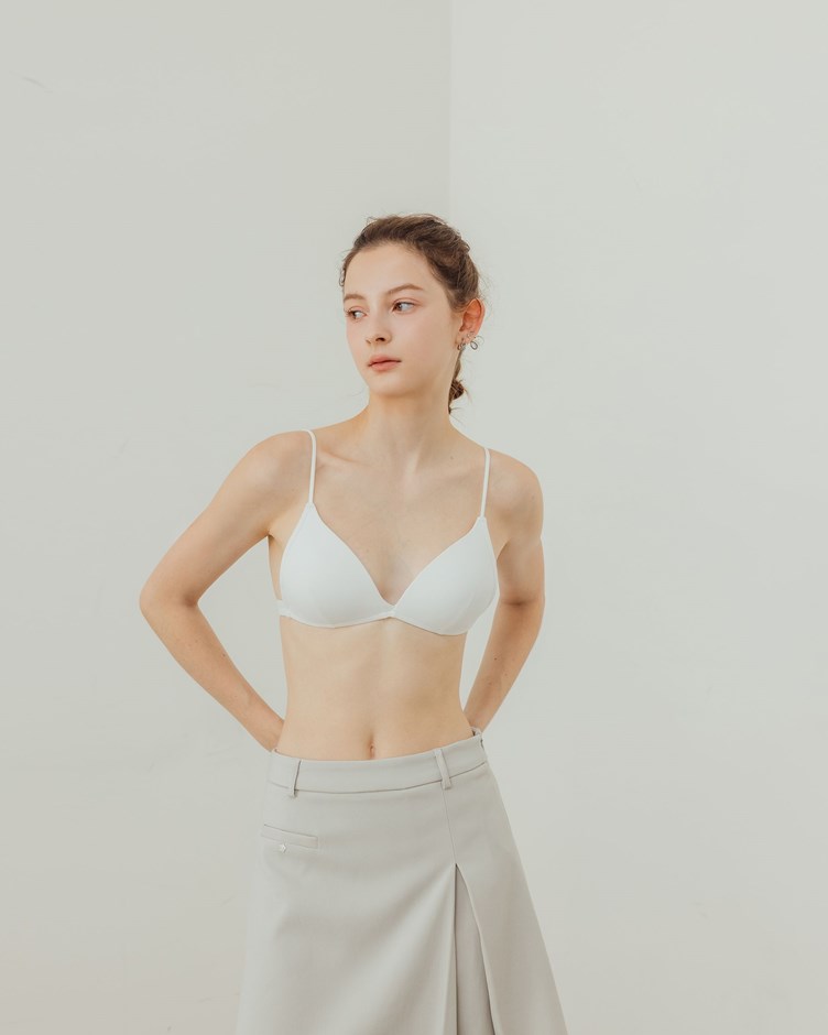 PROJECT.M V領後美背細帶BRA TOP